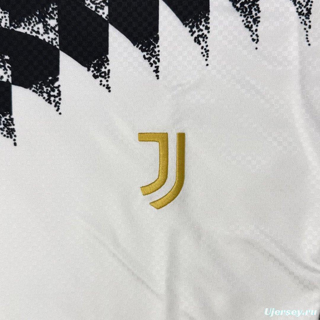 26/27 Juventus White with Black Geometric Pattern 1994 Vintage Remake Jersey