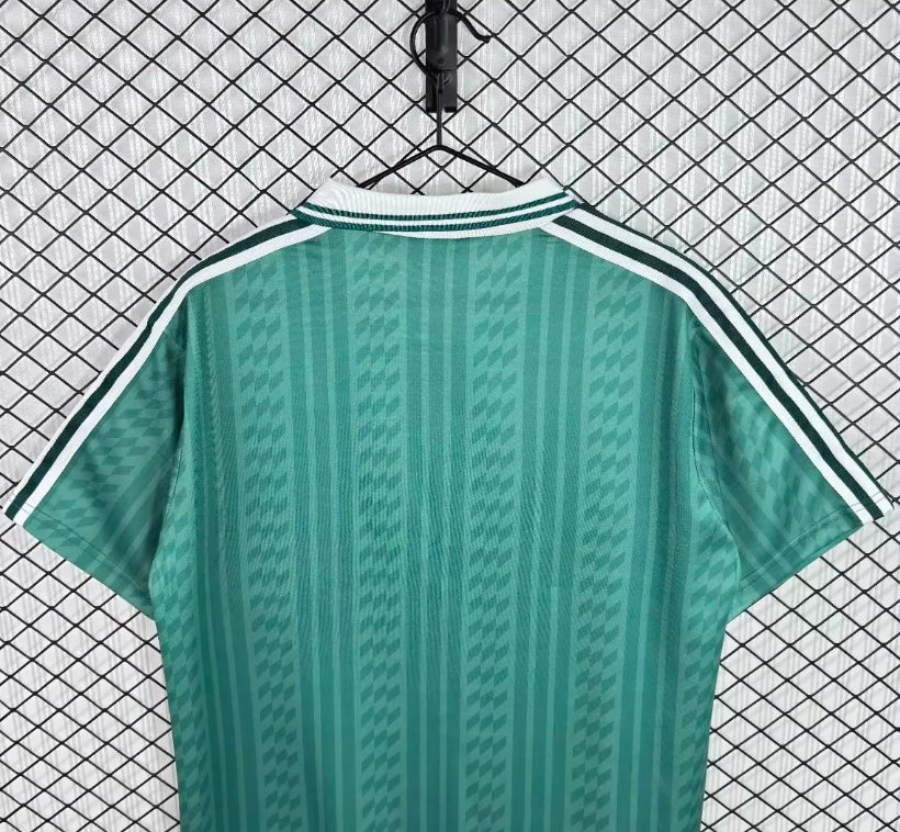 Retro 95/96 Legia Warszawa Away Green Jersey